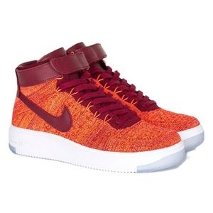 Nike Womens Air Force 1 AF1 Flyknit Mid Crimson